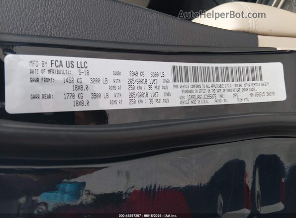1C4RDJAG1JC395075 2018 DODGE DURANGO  Vista del compartimento del motor