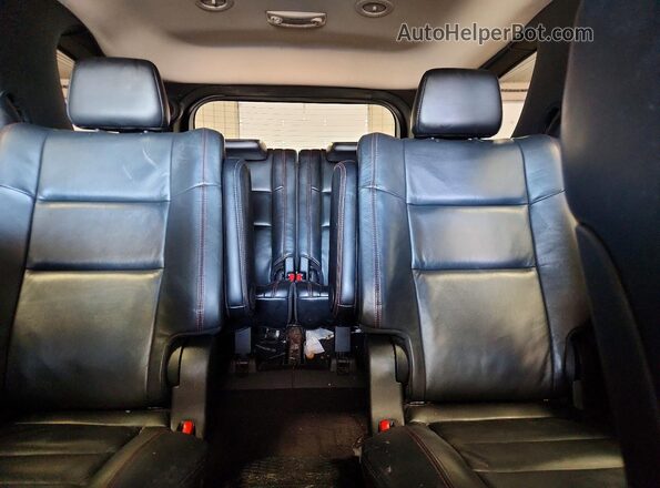 1C4RDJDG3JC116494 2018 DODGE DURANGO White Rear seats view
