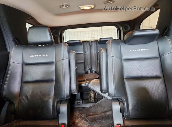 1C4RDJEG8JC486581 2018 DODGE DURANGO Black Widok tylnych siedzeń