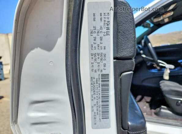 1C4RJEAG2GC481052 2016 JEEP GRAND White Widok wnętrza 360 stopni