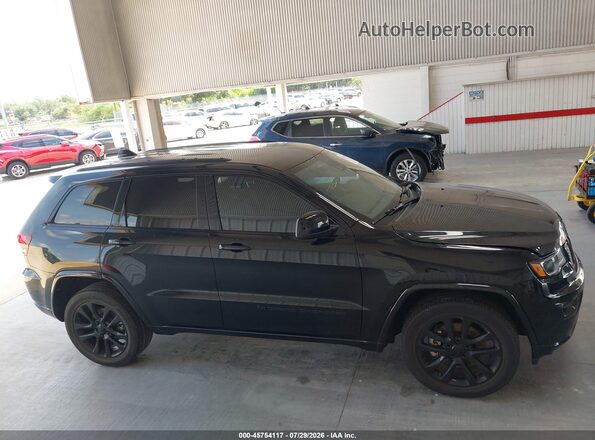 1C4RJEAG2NC128243 2022 JEEP GRAND CHEROKEE WK Black Widok wnętrza z tyłu