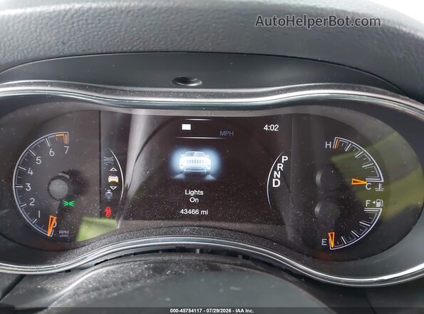 1C4RJEAG2NC128243 2022 JEEP GRAND CHEROKEE WK Black Widok tylnych siedzeń
