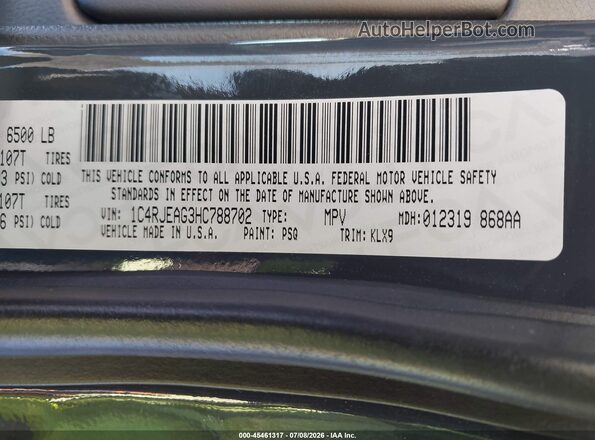 1C4RJEAG3HC788702 2017 JEEP GRAND CHEROKEE Gray Engine compartment view