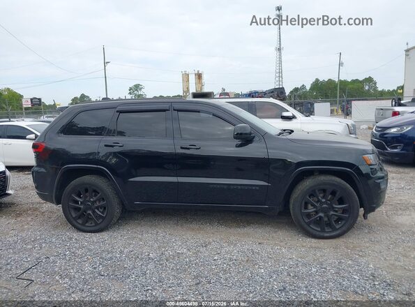 1C4RJEAG3JC247090 2018 JEEP GRAND CHEROKEE Black Rear interior view