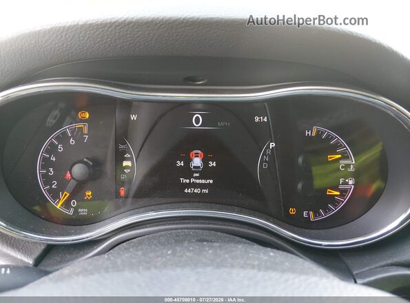 1C4RJEAG3JC394641 2018 JEEP GRAND CHEROKEE White Հետևի նստատեղերի տեսք