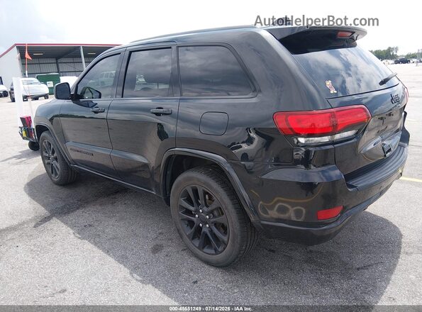 1C4RJEAG4JC168415 2018 JEEP GRAND CHEROKEE Черный Задняя левая четверть