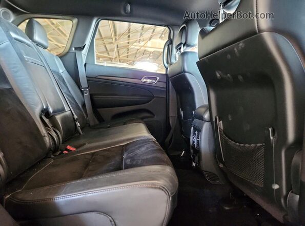 1C4RJEAG4JC185568 2018 JEEP GRAND Gray Vista interior trasera