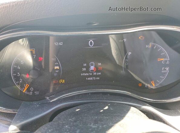 1C4RJEAG5HC920746 2017 JEEP GRAND White Instrument cluster view