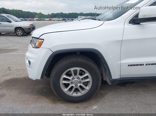1C4RJEAG7JC218093 2018 JEEP GRAND CHEROKEE Белый Вид спереди