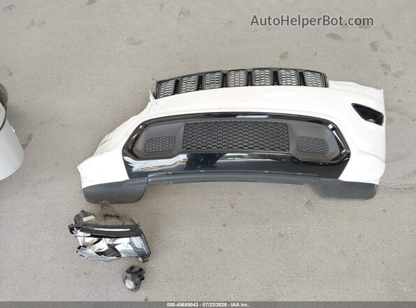 1C4RJEAG7LC145388 2020 JEEP GRAND CHEROKEE White ხელსაწყოთა პანელის ხედი