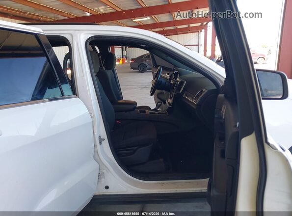 1C4RJEAG9JC382722 2018 JEEP GRAND CHEROKEE White Սալոնի դիմացի տեսք