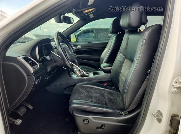 1C4RJEAGXLC202473 2020 JEEP GRAND Белый Вид салона спереди