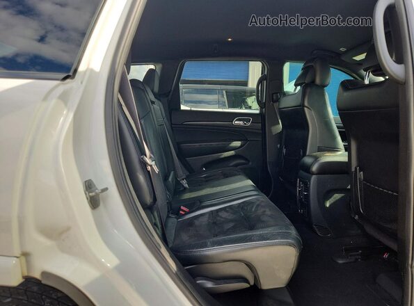 1C4RJEAGXLC202473 2020 JEEP GRAND Белый Вид задней части салона