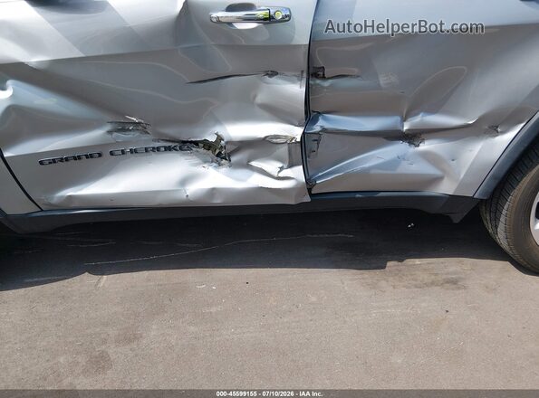 1C4RJEBG2HC770528 2017 JEEP GRAND CHEROKEE Silver Դիմացի տեսք
