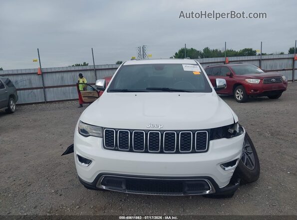 1C4RJEBG6HC867988 2017 JEEP GRAND CHEROKEE White Rear interior view