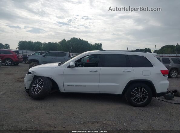 1C4RJEBG6HC867988 2017 JEEP GRAND CHEROKEE White 
