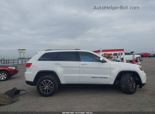 1C4RJEBG6HC867988 2017 JEEP GRAND CHEROKEE White 360 interior view
