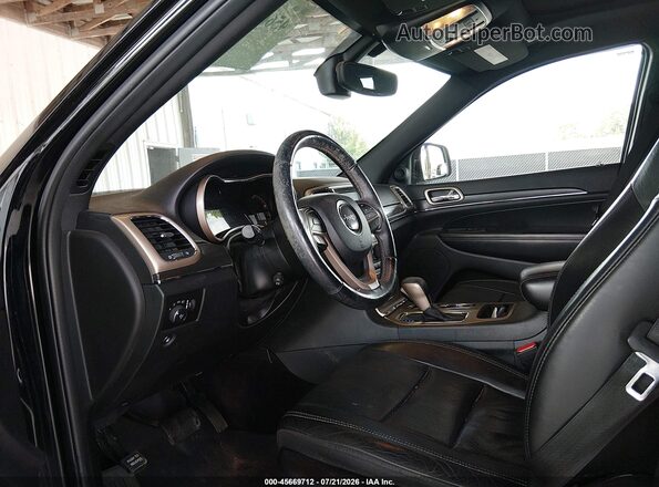 1C4RJEBG6HC925467 2017 JEEP GRAND CHEROKEE Черный Вид салона спереди