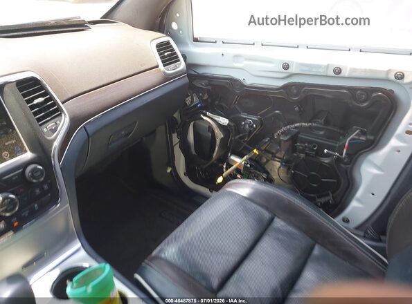 1C4RJECG0GC368777 2016 JEEP GRAND CHEROKEE White Widok wnętrza z przodu
