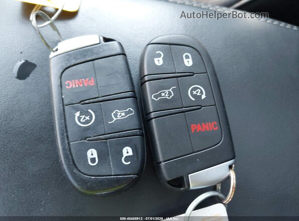 1C4RJECG0HC621548 2017 JEEP GRAND CHEROKEE White Vista del salpicadero