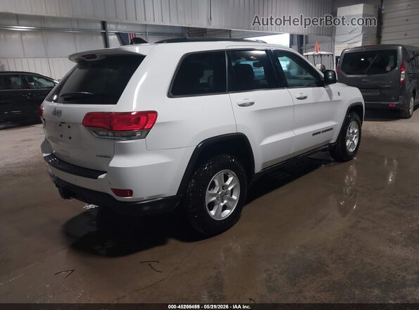 1C4RJFAG0HC670063 2017 JEEP GRAND CHEROKEE Белый Задняя правая четверть