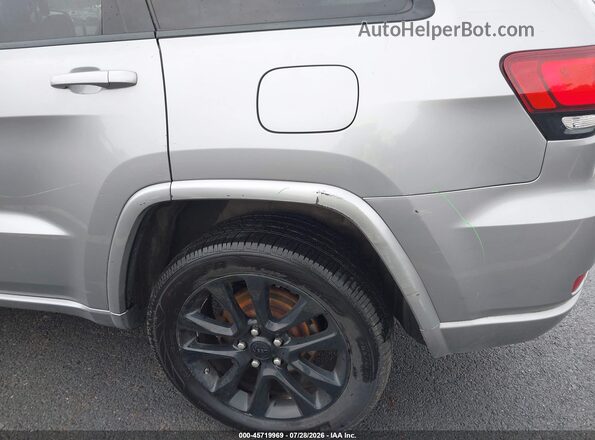 1C4RJFAG0HC701750 2017 JEEP GRAND CHEROKEE Silver 