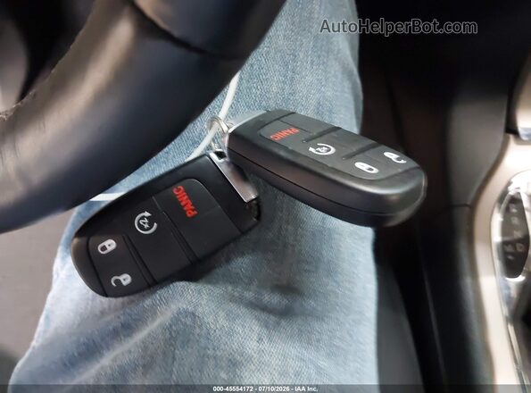 1C4RJFAG0HC782264 2017 JEEP GRAND CHEROKEE Белый Вид панели приборов