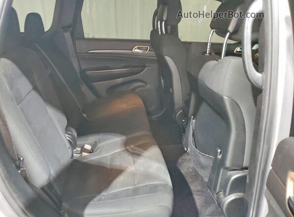 1C4RJFAG0HC827591 2017 JEEP GRAND Silver Vista interior trasera