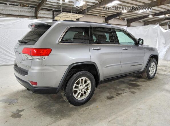 1C4RJFAG0JC225652 2018 JEEP GRAND Silver უკანა მარჯვენა