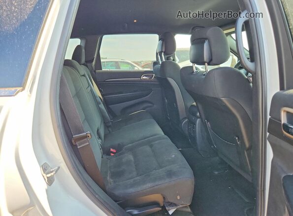 1C4RJFAG1GC490945 2016 JEEP GRAND White Rear interior view