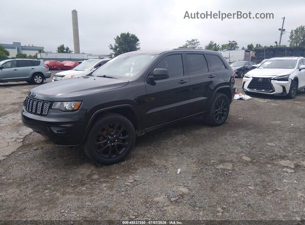 1C4RJFAG1HC886147 2017 JEEP GRAND CHEROKEE Black Передня ліва чверть