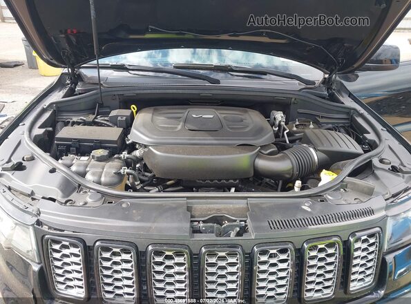1C4RJFAG1JC264704 2018 JEEP GRAND CHEROKEE Black Widok z tyłu