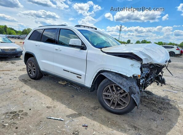 1C4RJFAG2GC436246 2016 JEEP GRAND White Front right