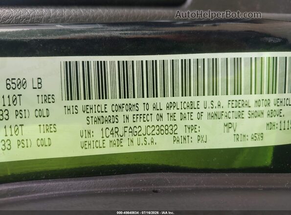 1C4RJFAG2JC236832 2018 JEEP GRAND CHEROKEE Black Engine compartment view