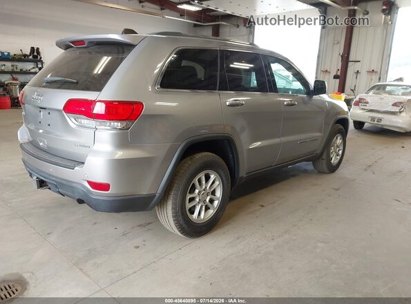1C4RJFAG2JC398752 2018 JEEP GRAND CHEROKEE Silver Tył prawy