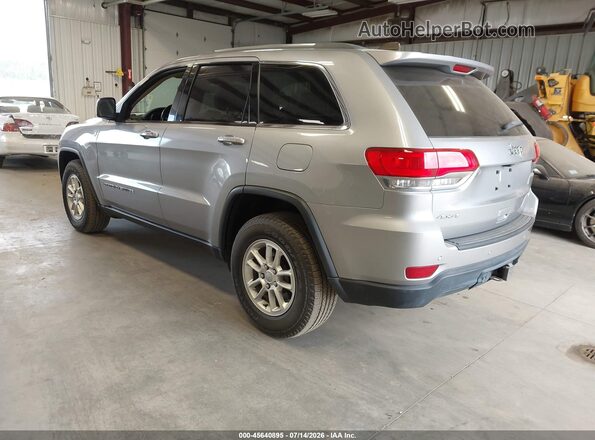 1C4RJFAG2JC398752 2018 JEEP GRAND CHEROKEE Silver Tył lewy