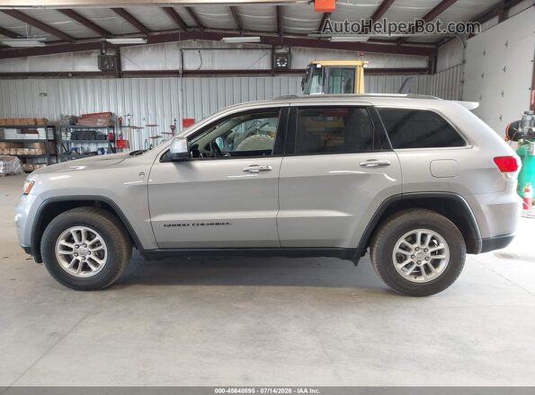 1C4RJFAG2JC398752 2018 JEEP GRAND CHEROKEE Silver Widok wnętrza 360 stopni