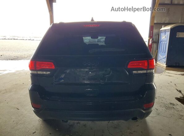 1C4RJFAG2JC436626 2018 JEEP GRAND Silver Rear view