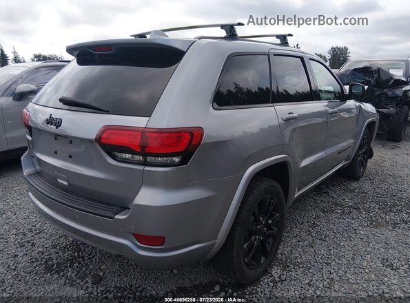 1C4RJFAG2JC491822 2018 JEEP GRAND CHEROKEE Silver Tył prawy