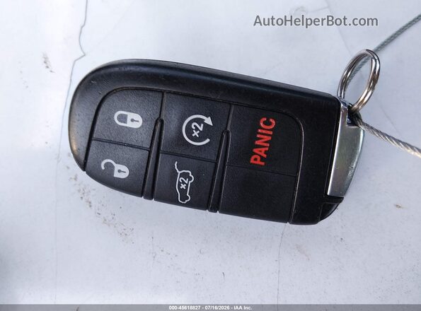 1C4RJFAG2JC499984 2018 JEEP GRAND CHEROKEE White Вид панелі приладів