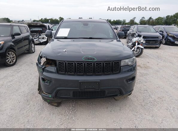 1C4RJFAG3HC792075 2017 JEEP GRAND CHEROKEE Dark Blue Widok wnętrza z tyłu