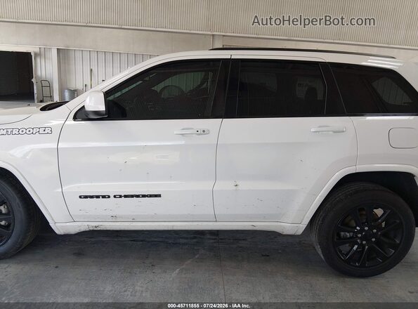 1C4RJFAG3JC217478 2018 JEEP GRAND CHEROKEE White 