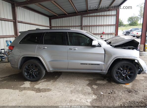 1C4RJFAG3LC126701 2020 JEEP GRAND CHEROKEE Silver Rear interior view