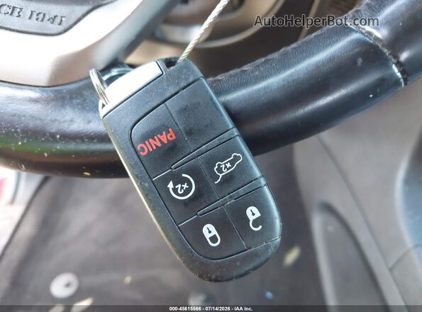 1C4RJFAG3NC117533 2022 JEEP GRAND CHEROKEE WK Red Вид панелі приладів