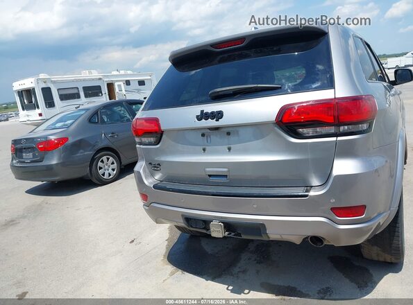 1C4RJFAG4HC875059 2017 JEEP GRAND CHEROKEE Серебряный 