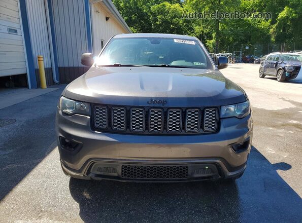 1C4RJFAG4JC135923 2018 JEEP GRAND Gray Front view