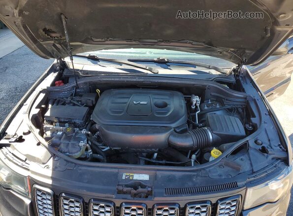 1C4RJFAG4JC135923 2018 JEEP GRAND Gray Engine compartment view