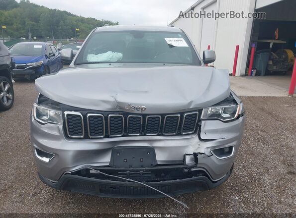 1C4RJFAG4JC151975 2018 JEEP GRAND CHEROKEE Silver Սարքավորումների վահանակի տեսք