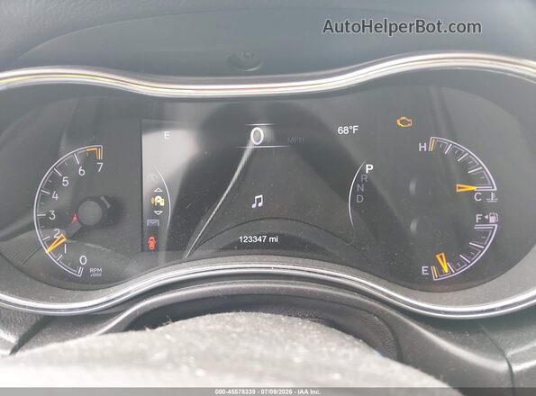 1C4RJFAG4JC180487 2018 JEEP GRAND CHEROKEE White Vista de los asientos traseros