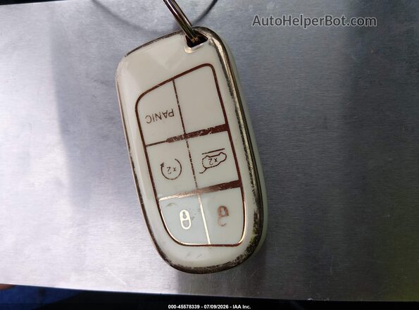 1C4RJFAG4JC180487 2018 JEEP GRAND CHEROKEE White Vista del salpicadero